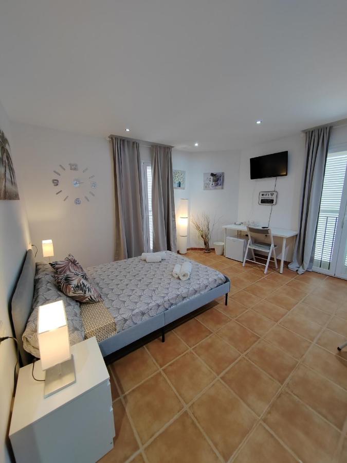 Ses Salines Private Rooms Mallorca Exterior foto